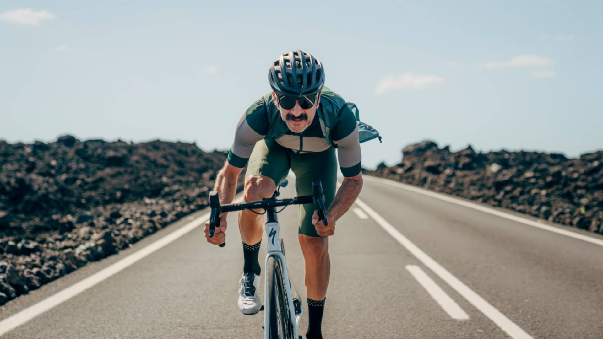 Men's Cycling Gilet Petra Mountain Green | Café du Cycliste